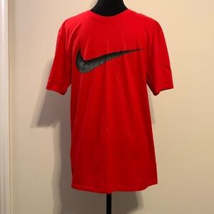 Men’s Nike T-shirt | M